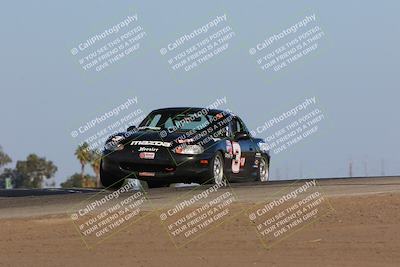 media/Oct-15-2023-CalClub SCCA (Sun) [[64237f672e]]/Group 4/Qualifying/